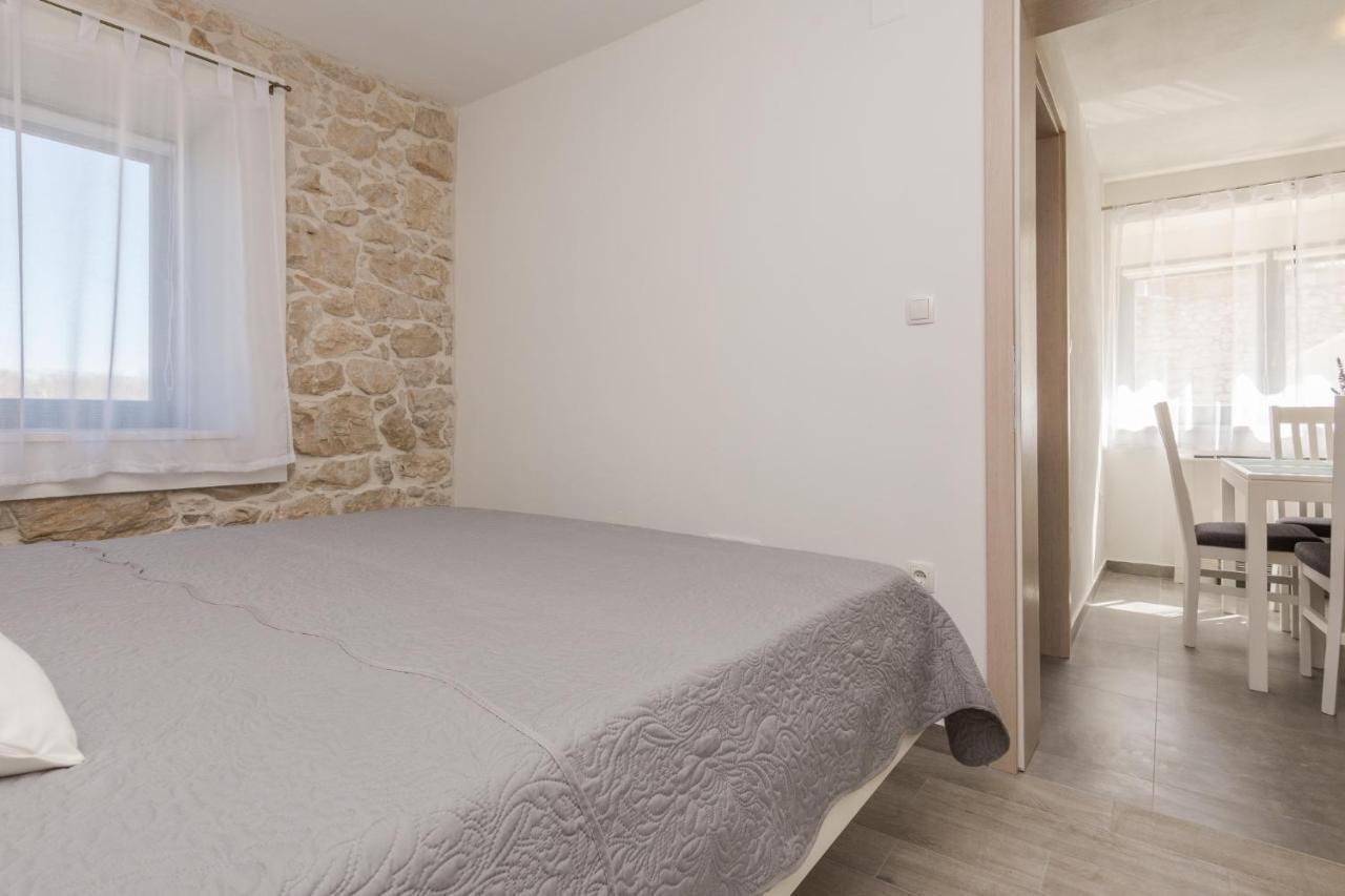 Apartmani Mustaca Dvori Privlaka (Zadar) Exterior foto