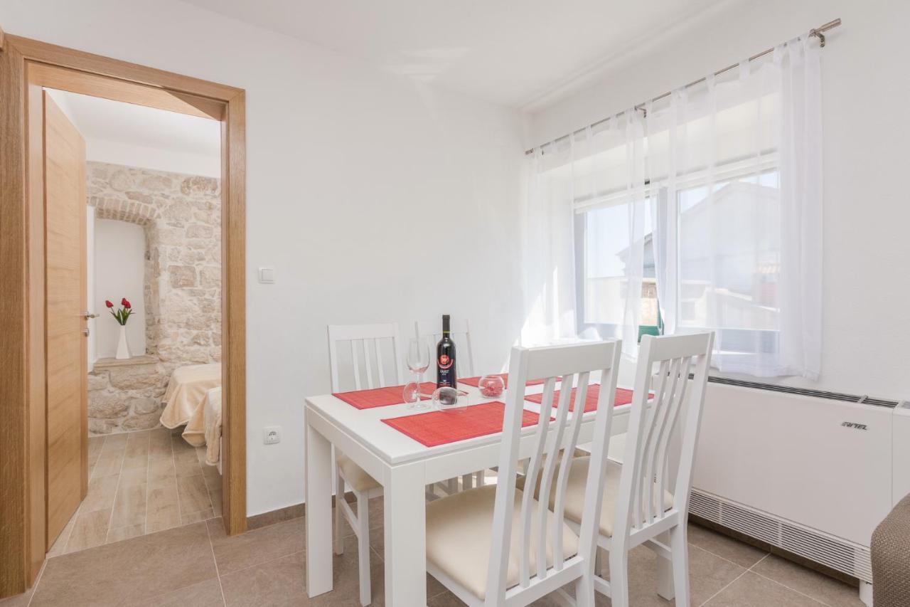 Apartmani Mustaca Dvori Privlaka (Zadar) Exterior foto
