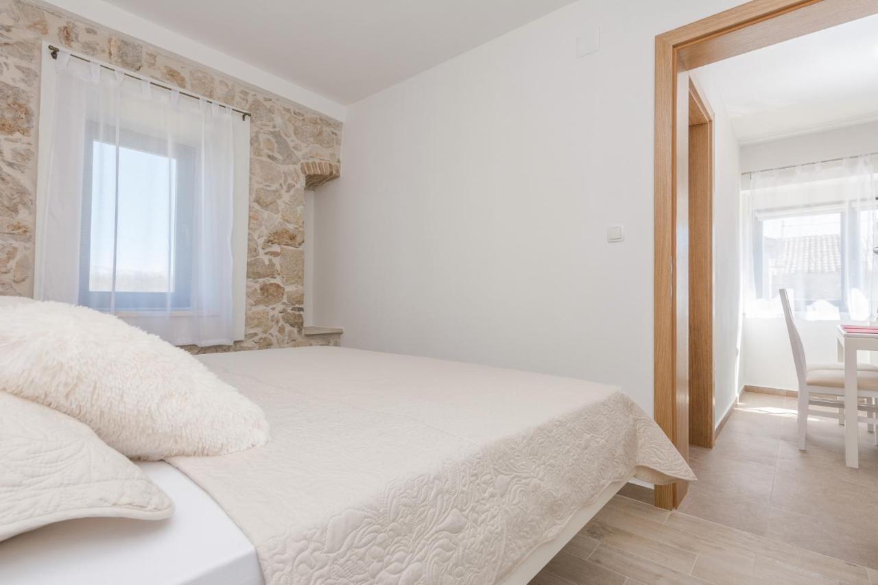 Apartmani Mustaca Dvori Privlaka (Zadar) Exterior foto